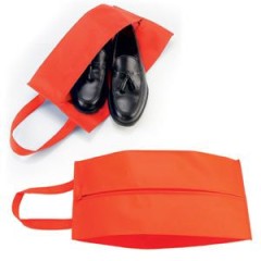 Футляр для обуви на молнии "HAPPY TRAVEL", красный, нетканка , 20*42*15 см