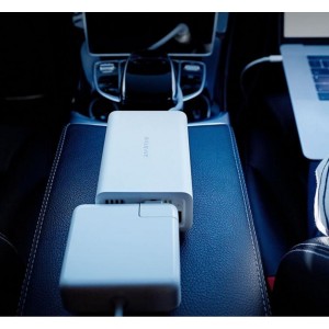 Автомобильное зарядное устройство Xiaomi Zhimi Vehicle Car Inverter 100W White (CZNBQ01ZM)