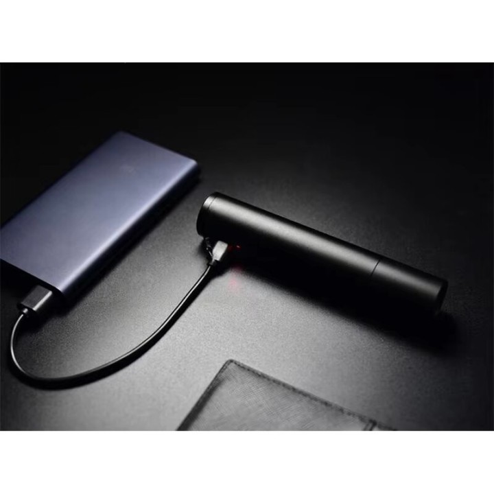 Фонарь Xiaomi BeeBest Zoom Flashlight 1000 Lumens (FZ101)