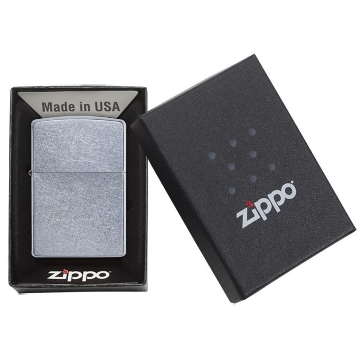 Зажигалка ZIPPO Classic с покрытием Street Chrome™