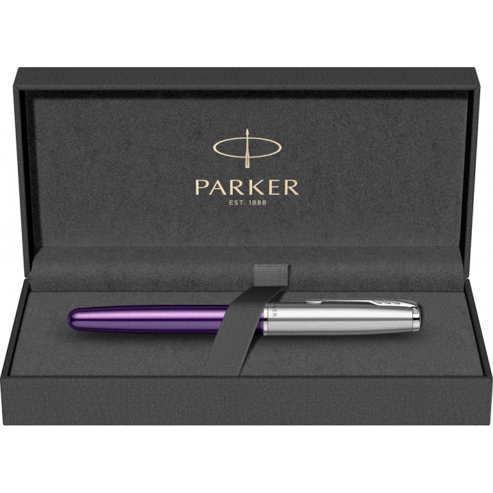 Ручка перьевая Parker «Sonnet Essentials Violet SB Steel CT»